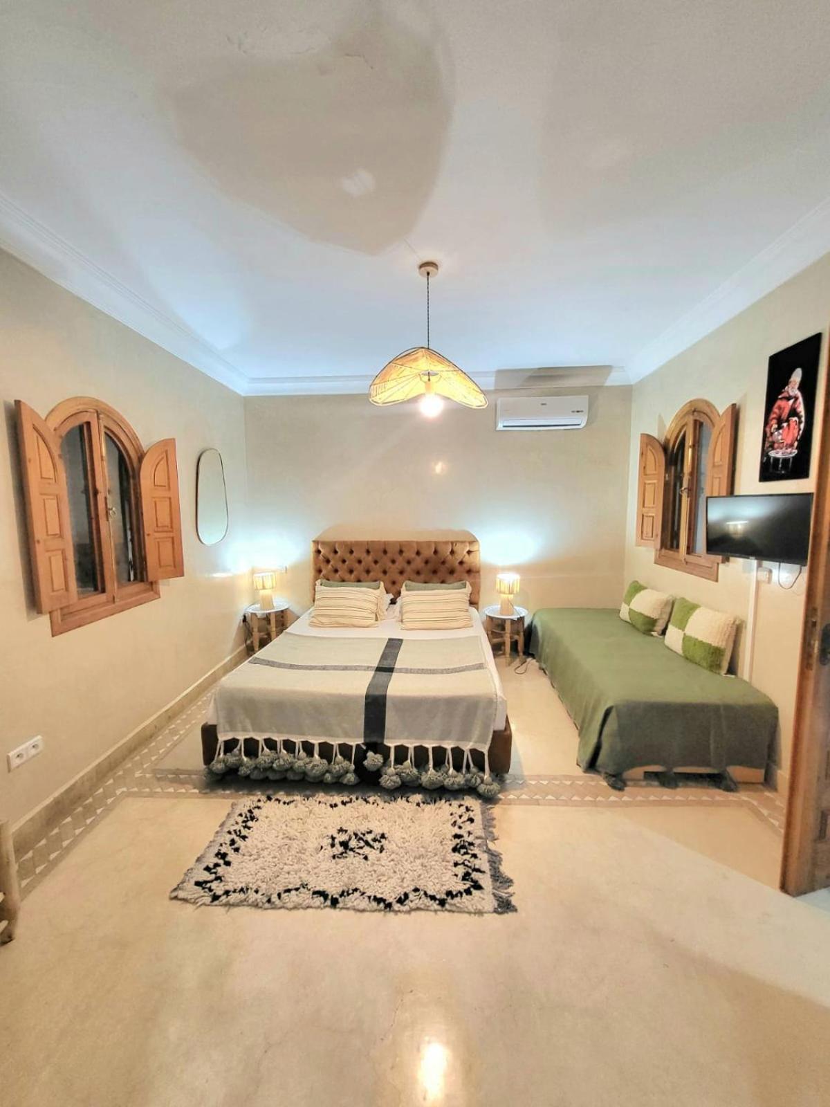 Riad Melilo Avec Piscine Chauffee มาร์ราเกช ภายนอก รูปภาพ