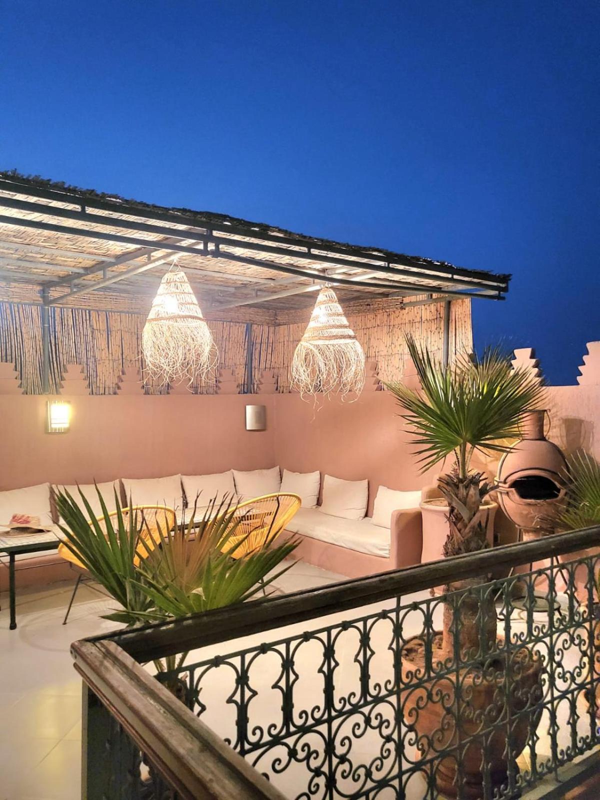Riad Melilo Avec Piscine Chauffee มาร์ราเกช ภายนอก รูปภาพ